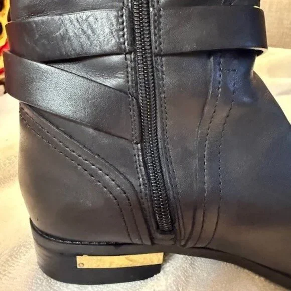 Black Vince Camuto tall boots with gold detail 9M - Picture 6 of 7